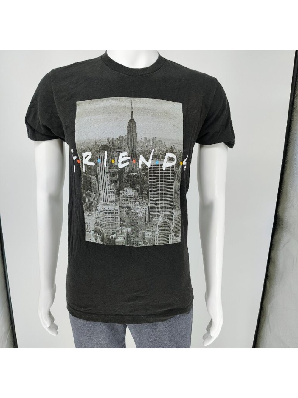 Friends New York City Skyline Black Graphic T-Shirt (Medium)